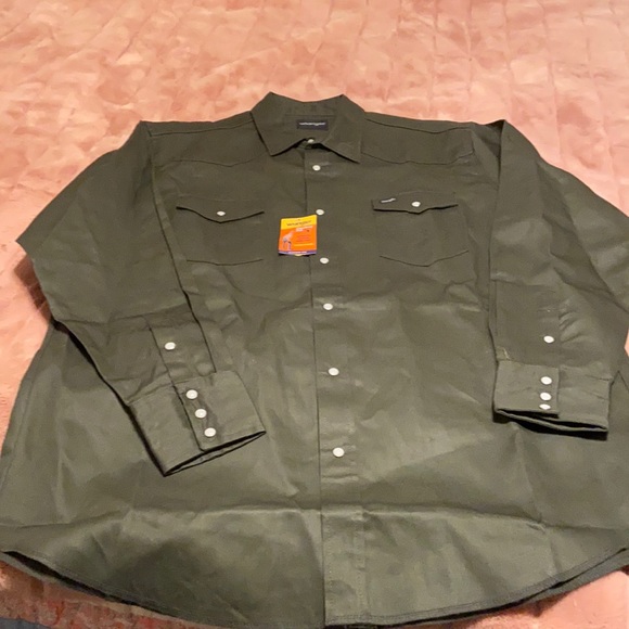 Brand new 2xt long sleeve men’s wrangler shirt